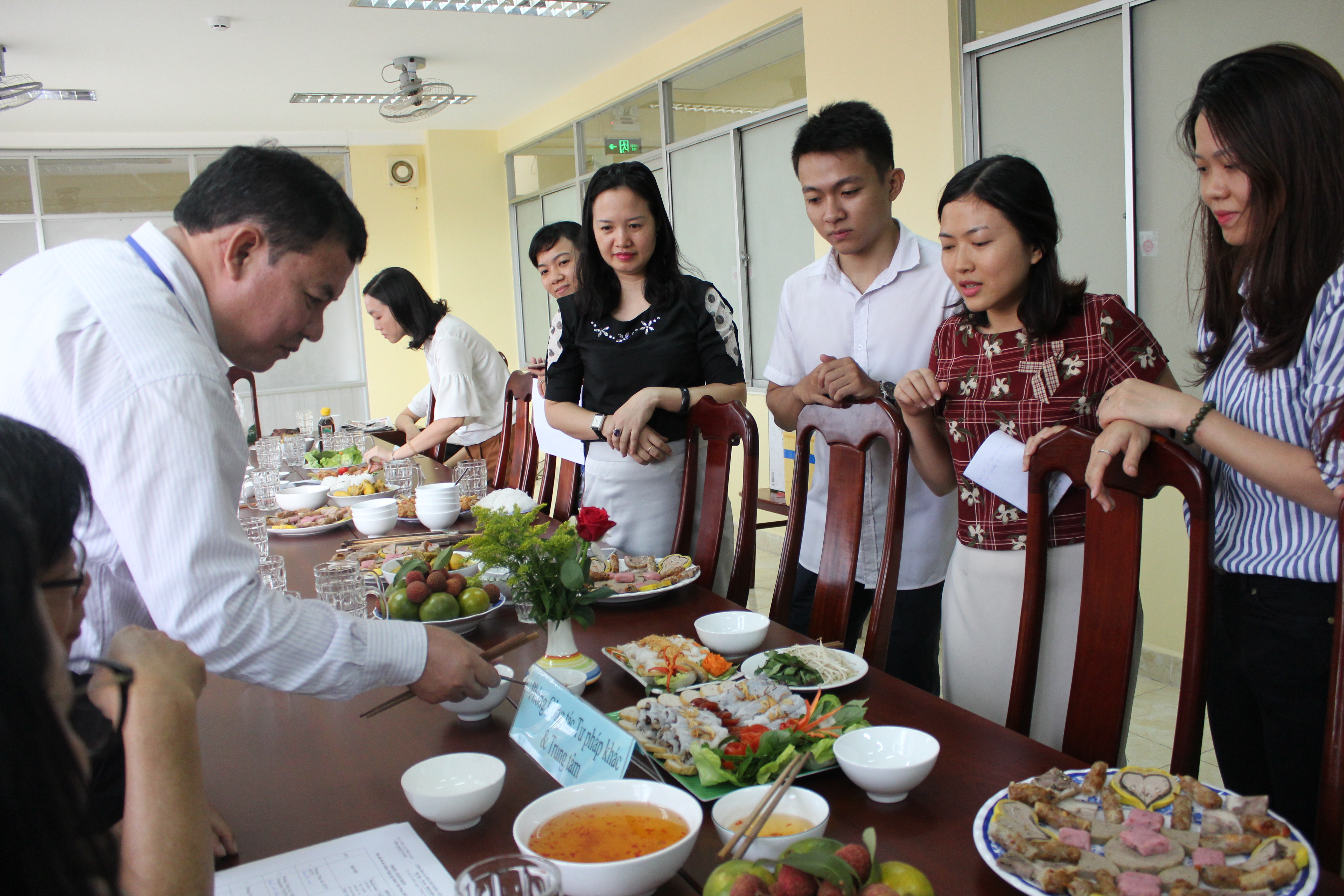 Chấm điểm món ăn